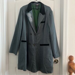 Her Universe Marvel Loki Sylvie Houndstooth coat